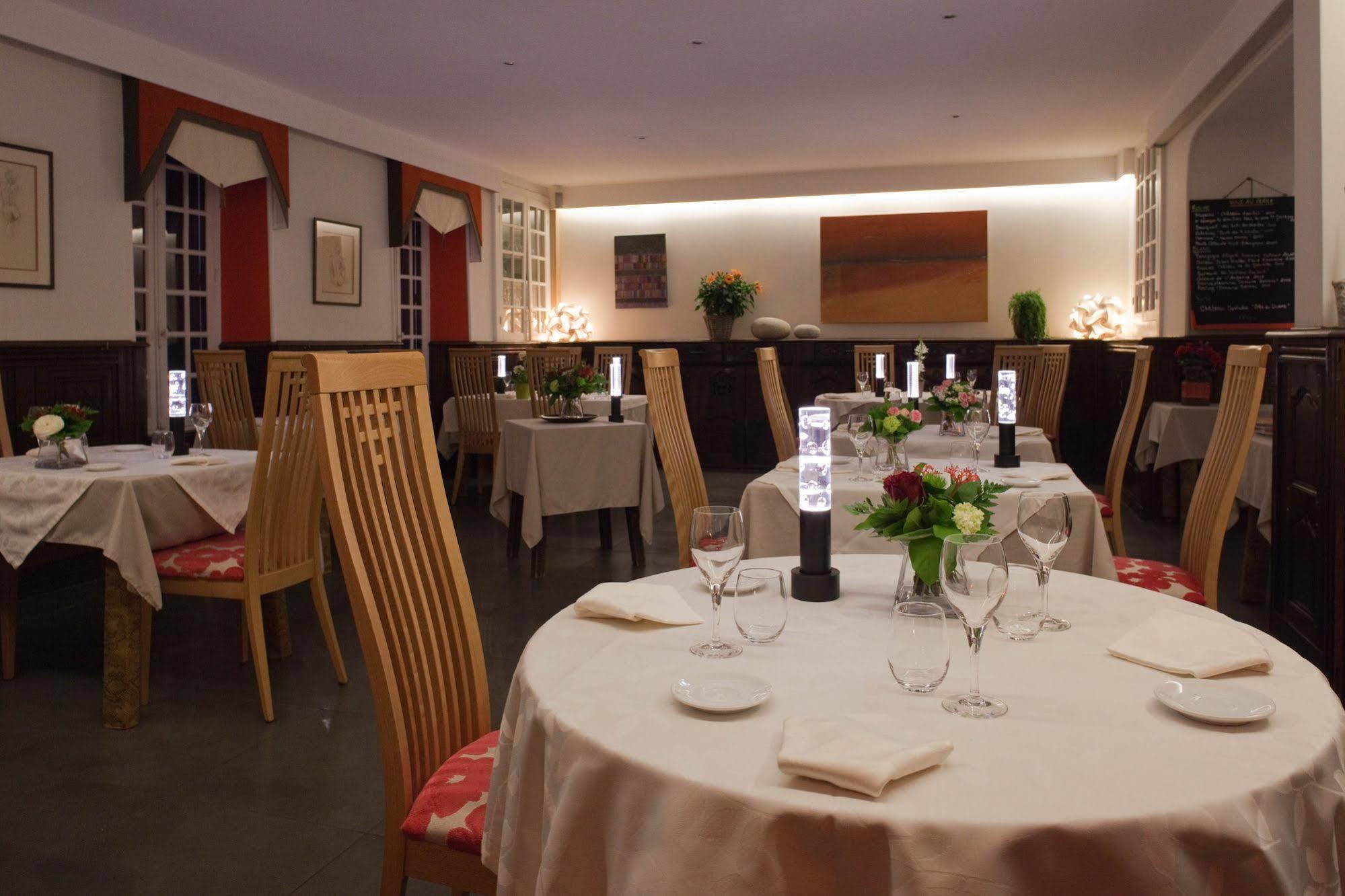 Hotel De France - Restaurant L'Insolite Hotel